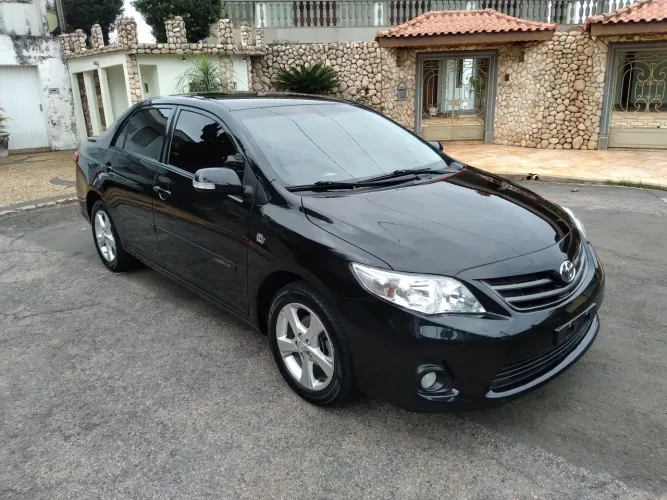 Toyota Corolla XEI 2.0 Flex 16V Aut. 2013