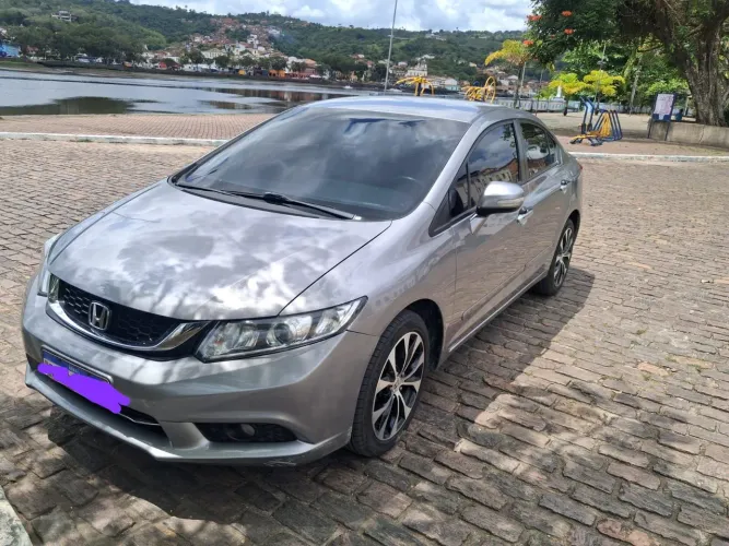 Honda Civic Sedan LXR 2.0 Flexone 16V Aut. 4P 2016