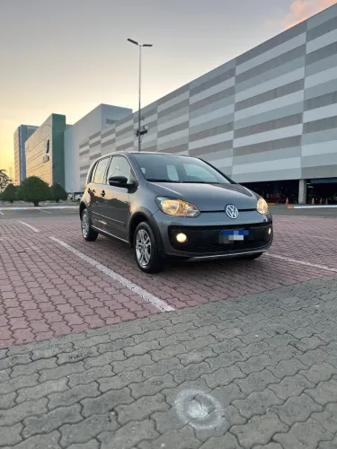 Volkswagen Up! Track 1.0 Total Flex 12V 5P 2017