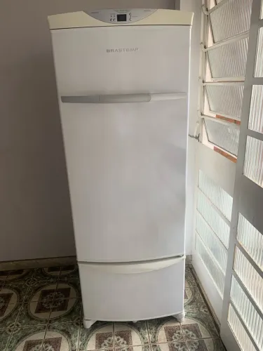 Geladeira Brastemp 360L All Refrigerator