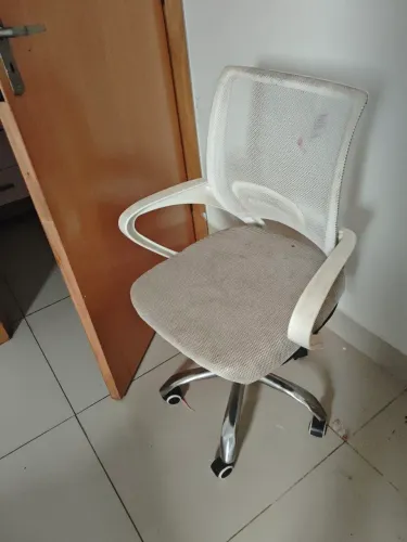 cadeira de escritório 100.00