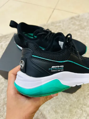 Tênis puma AMG petronas original 