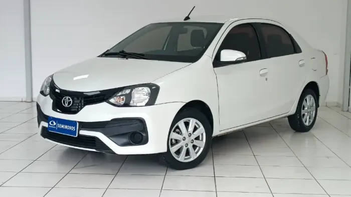 Toyota Etios X Plus Sedan 1.5 Flex 16V 4P Mec. 2019