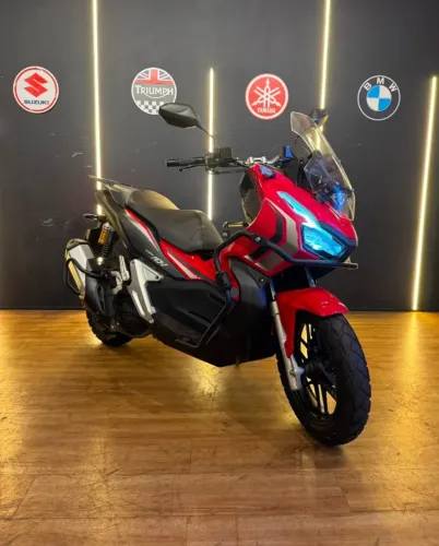 HONDA ADV 150 2024 COM APENAS 4.900 KMS