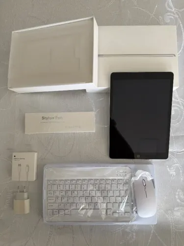 iPad 9 64gb + Pencil + Teclado + Mouse - Envio OLX Pay - Faço Troca e Parcelo 18x