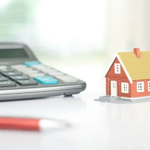 Casa com 2 Quarto(s) e 1 banheiro(s) para Alugar, 85.00 m² por R$ 1023 / Mês