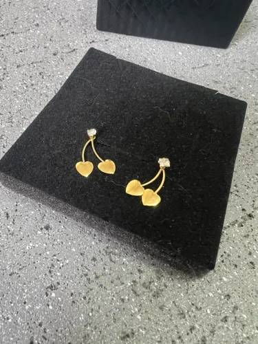 Brinco de ouro 18k com zircônia