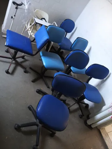 Cadeiras cor azul