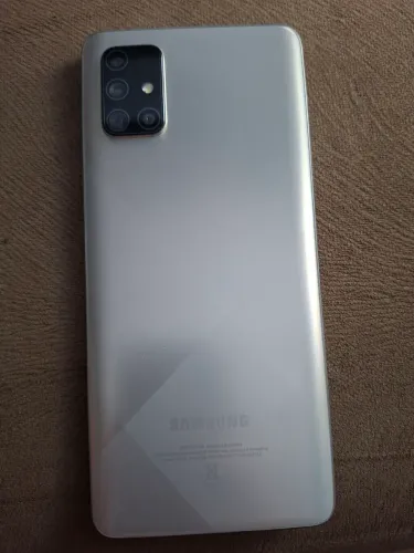 Samsung A71