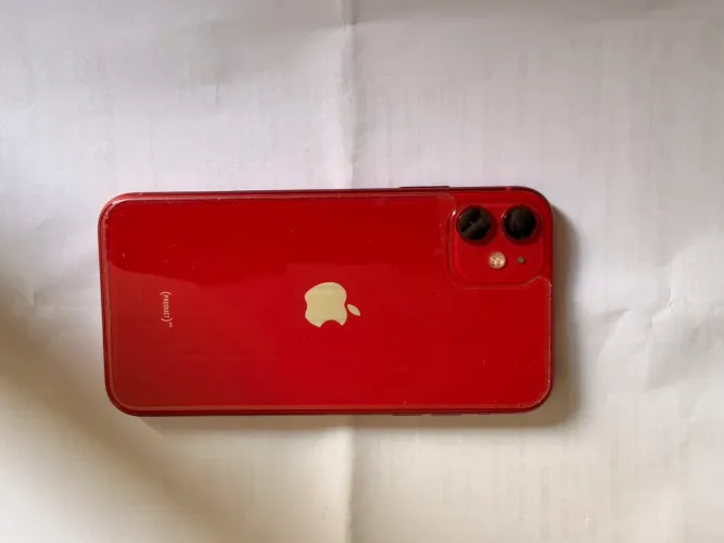iPhone 11 128GB Red - Remover Peças 