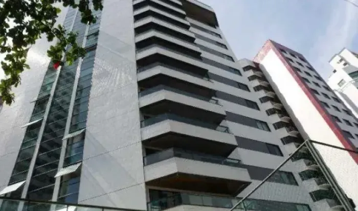 APARTAMENTO À VENDA EM BOA VIAGEM ESPAÇO E DIFERENCIAIS REAIS