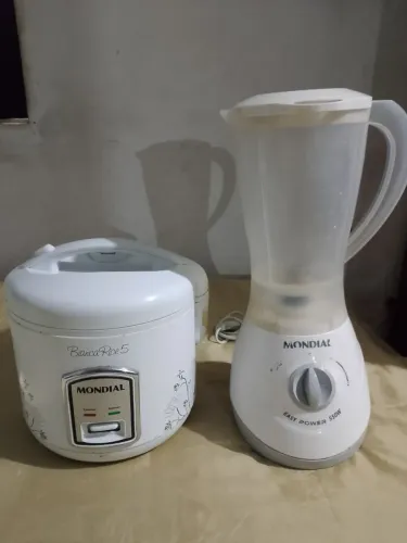 Panela de arroz e liquidificador