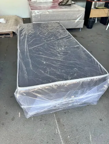 Cama box solteiro (novo)