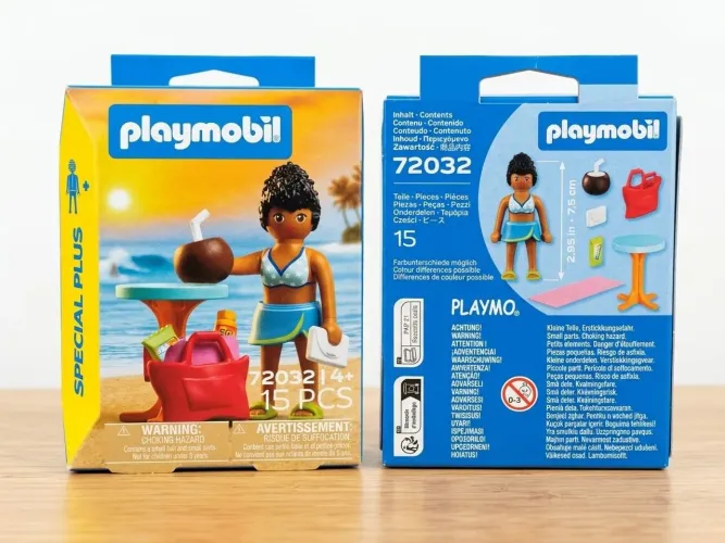 Playmobil importado Menina Negra de Férias.