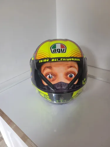 Capacete AGV Valentino Rossi, Winter test, 2013edição limitada. Número 0308 de 1000
