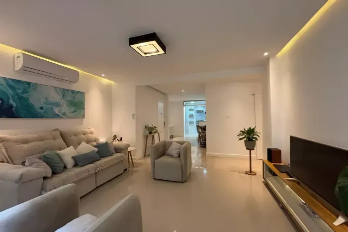 Apartamento de 120 m² com 2 quartos a venda em Copacabana - Rio de Janeiro - RJ