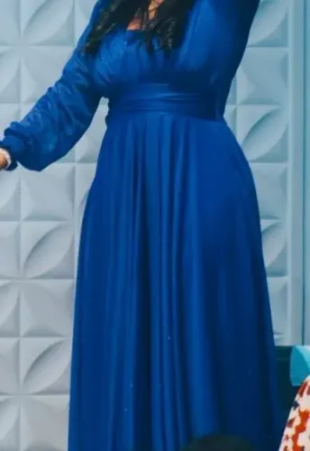 Vestido de festa azul marinho
