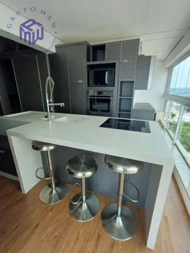 Apartamento com 1 dormitório para alugar, 52 m² por R$ 4.272,00/mês - Parque Campolim - So