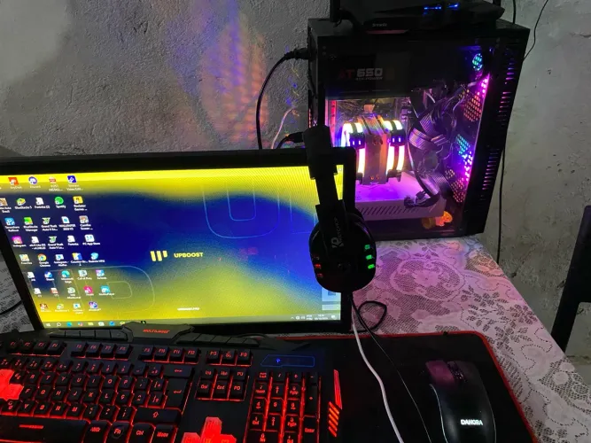 Pc Gamer kit xeon vai com tudo da foto