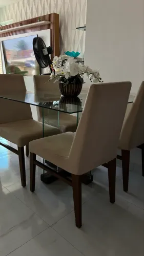 Mesa 4 cadeiras