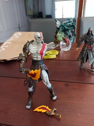 Kratos medusa da Neca 20cm god of War gow
