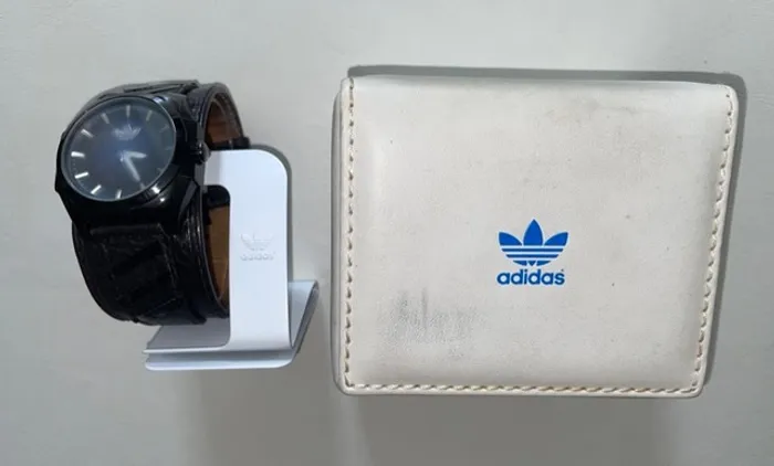 Relógio Adidas WA30463P - Pulseira Bracelete em Couro Legítimo 