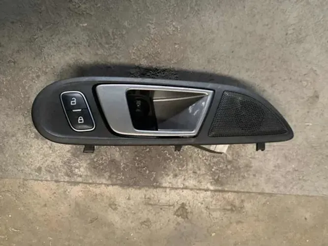 Maçaneta Interna Dianteira Direita Ford Ecosport 2018 / 2020