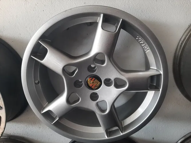 Roda aro 17 Volcano Sttutgart Prata jogo Renault Sandero 4x100
