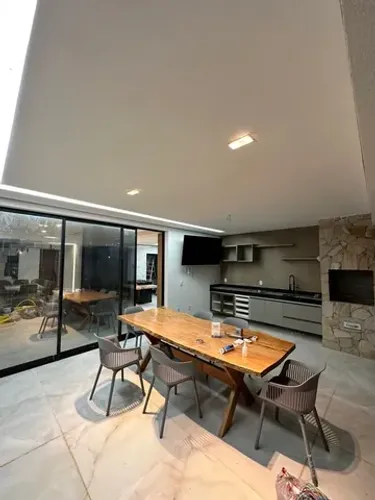 Casa excelente mobiliada na Cidade Alpha para aluguel