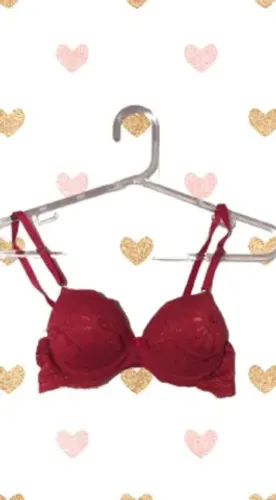 Soutien/sutiã vermelho com renda