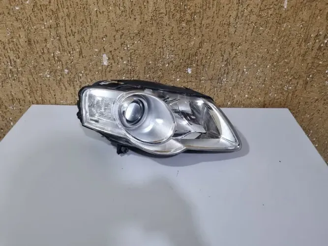 Farol direito Passat 2006/2007/2008/2009/2010/2011