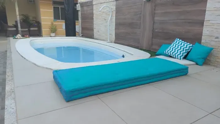 Futon turco com bordas, sob medida .