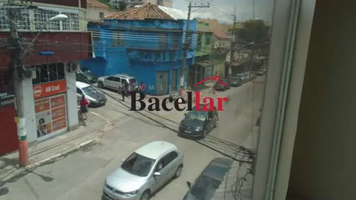 Loja - / Comercial / Centro