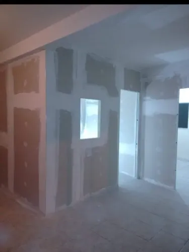 Paredes , divisória , material pra construção em drywall 