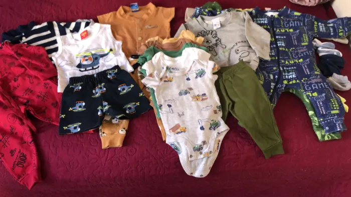 Lote de roupa bebê menino