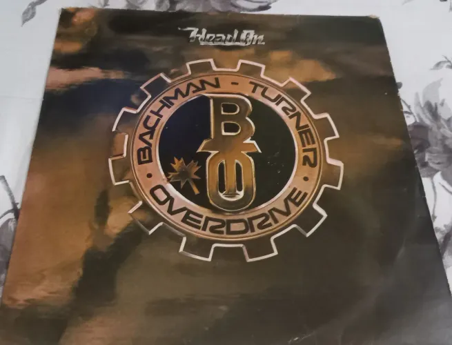 LP disco vinil Bachman Turner Overdrive Head toca disco radiola vitrola som antigo 3x1 