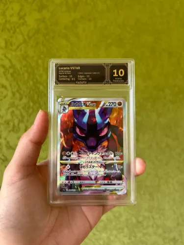 Carta Pokémon Lucario VSTAR - 10 PRISTINE