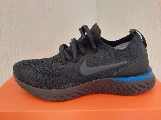 Tênis Nike Flyknit React Original 