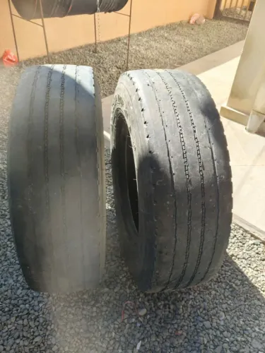 Pneus para caminhão