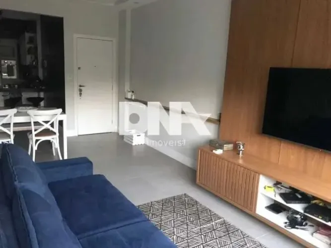 Apartamento - / Residencial / Leblon