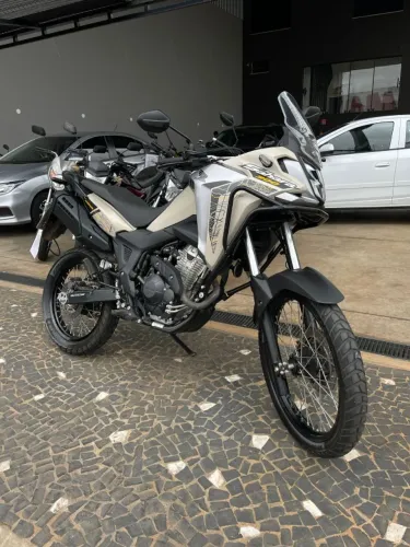 honda/xre sahara 300 adv 2024/2024 bege