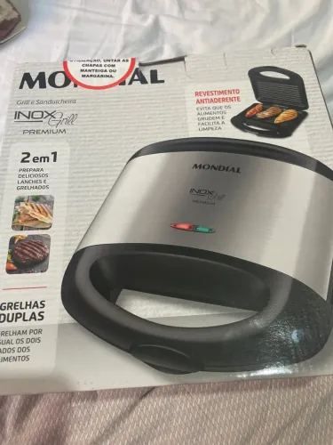 Grill e Sanduicheira Inox Premium Mondial