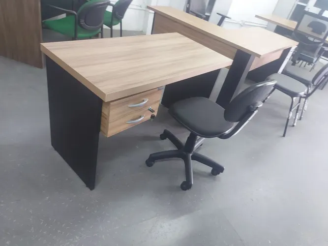 MESAS NOVAS P ESCRITORIO SO DE QUALIDADE LOJA CENTERACO ITAPUA *