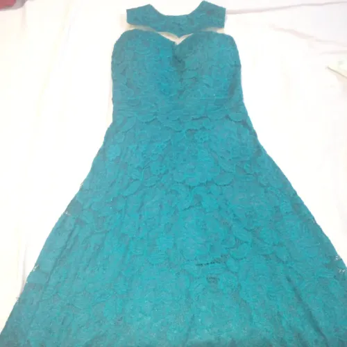 Vestido de festa verde esmeralda 