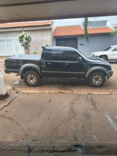 Mitsubishi L200 Sport HPE 2.5 4X4 CD DTI Dies. Aut. 2006