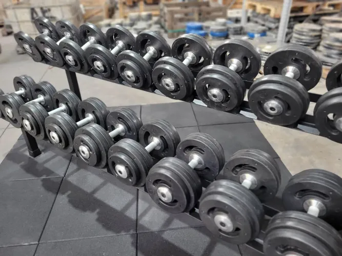 Dumbells, anilhas, barras. Kettlebell e mto mais direto da fábrica