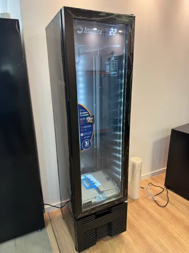 Cervejeira 230 litros full black nova