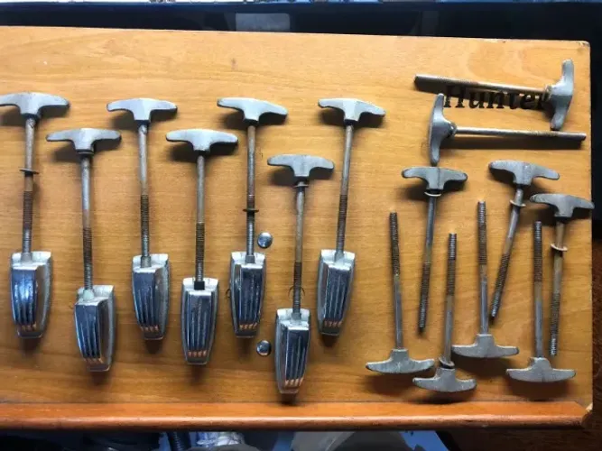 Kit Com 7 Canoas e 16 parafusos De Bumbo Pinguim (Usado)