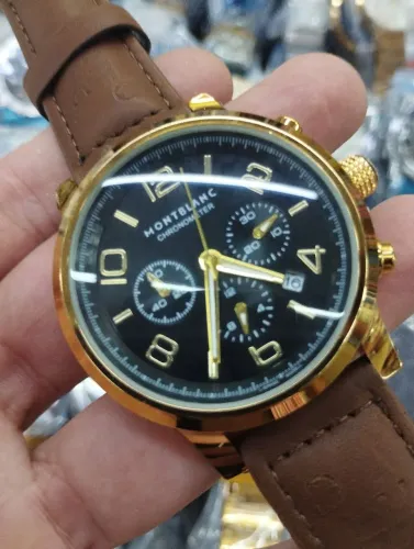 Relógio Montblanc Chronometer, pulseira em couro