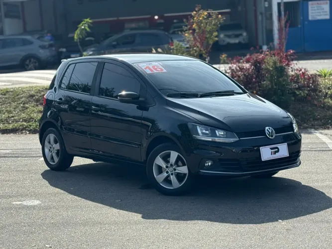 Volkswagen Fox ROCK IN RIO 1.6 MI TOTAL FLEX 8V 5P Usados e Novos